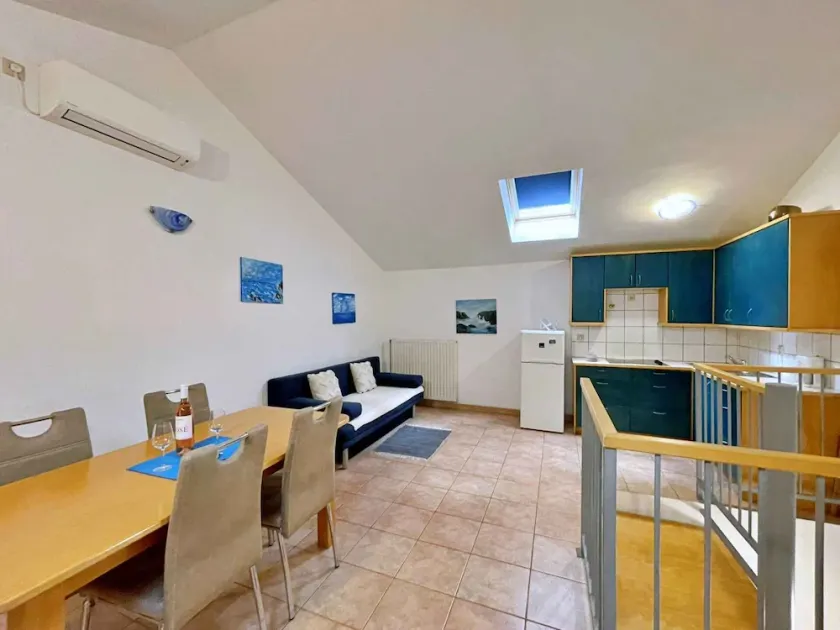 Holiday apartment with air conditioning and Wi-Fi - Image 1