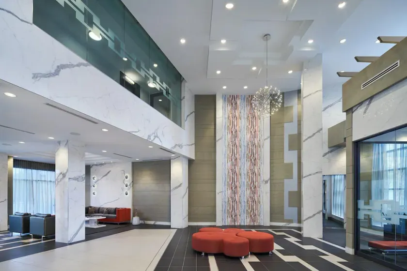 Centrally Located Fully Furnished Luxury Condo in North York - Image 1