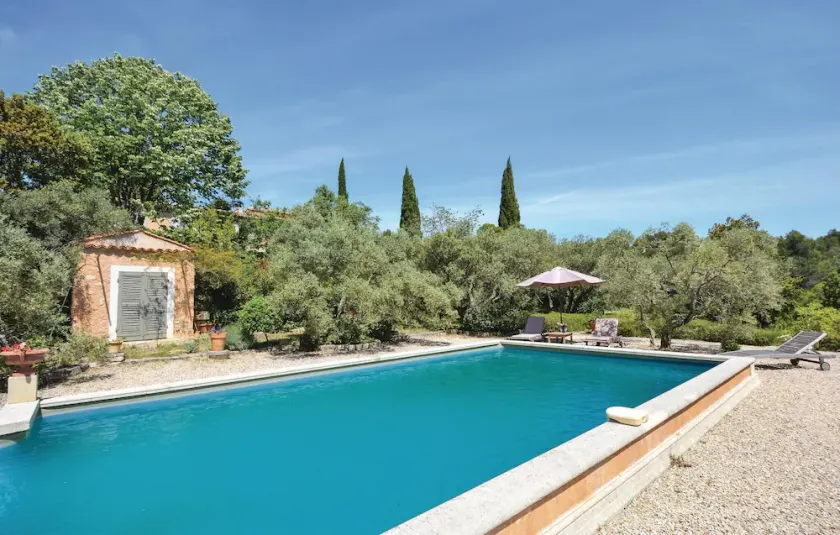 Beautiful home in Les Baux de Provence - Image 1
