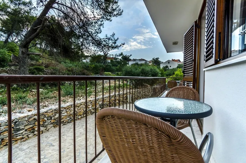 Apartments Tabak (71821-A5) - Slatine (Ciovo) - Image 1