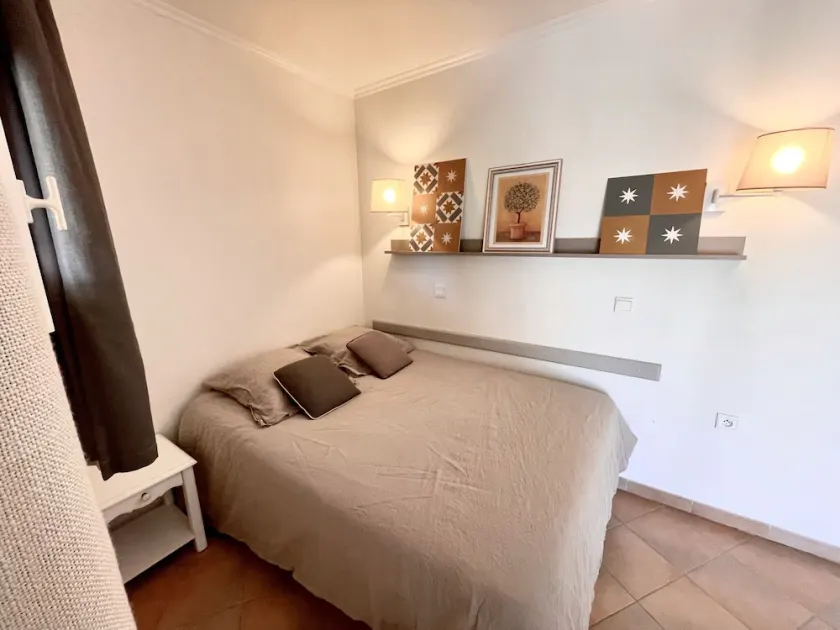 Apartment 4/5 persons Domaine et Golf international de Pont Royal - Image 1
