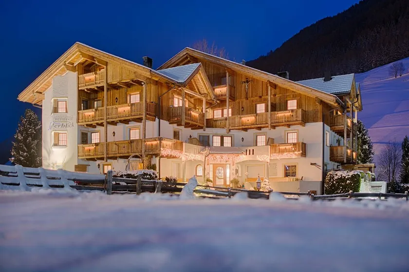 Apartment \"Löfflerblick B Rötspitz\" with Mountain View, Wi-Fi & Whirlpool - Image 1