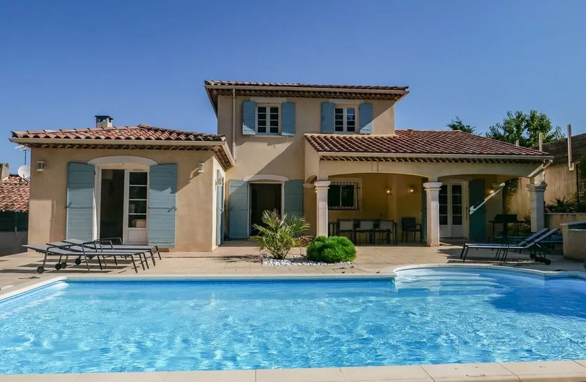 4-Bedroom Villa • Secure Pool • Air Conditioning • Provence – Bollène - Image 1