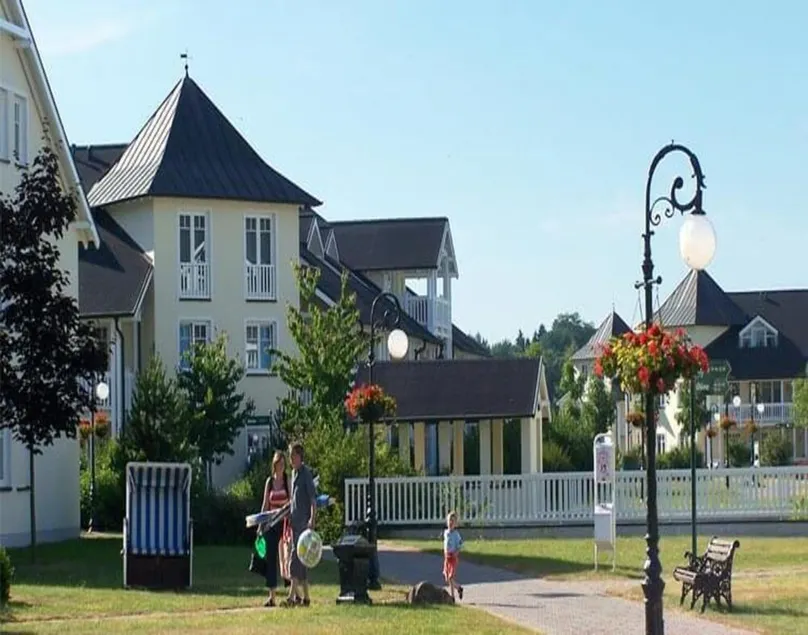 Ferienwohnung im Dunenpark Binz - Image 1