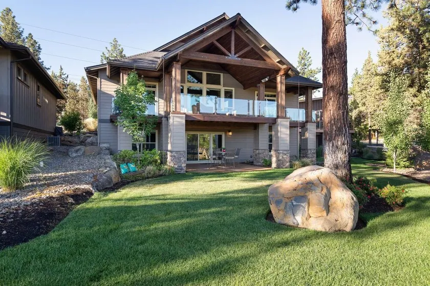 NY! Tilbring sommerferie med din familie på Deschutes River i Old Mill. Køje værelse. 10 sovepladser. - Image 1