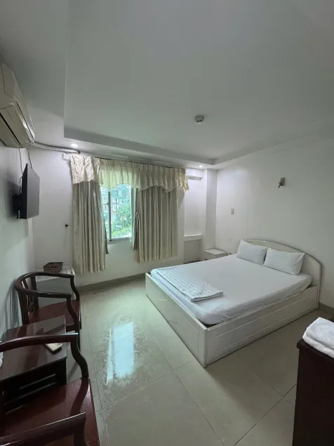 SEVEN STARS HOTEL - Image 1