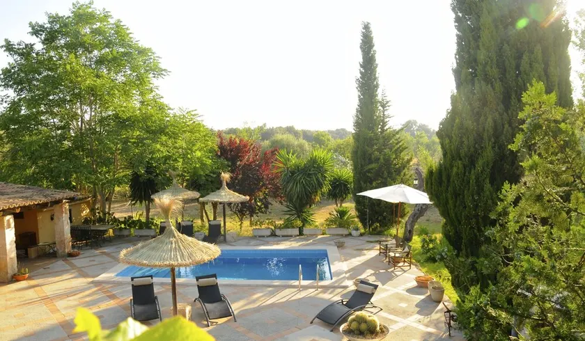 Vacker finca med pool och sommarkök som lämnar inget att önska - Image 1