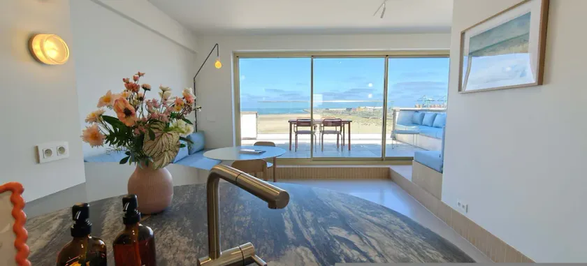 Studio Soetkin - Beach Balcony and Seaviews - Image 1