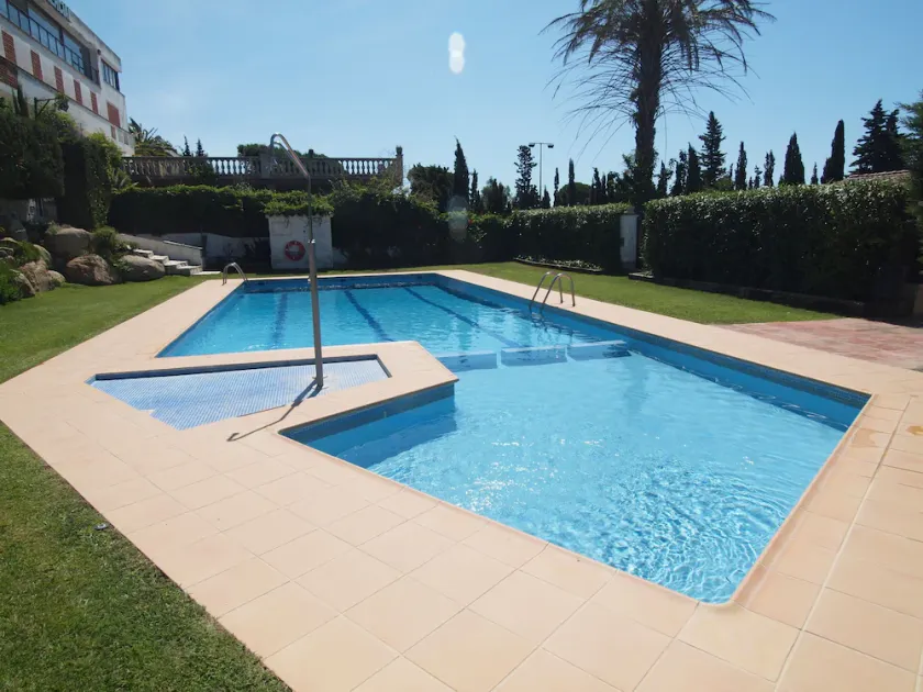 Casita Blanca with a common-pool - Image 1