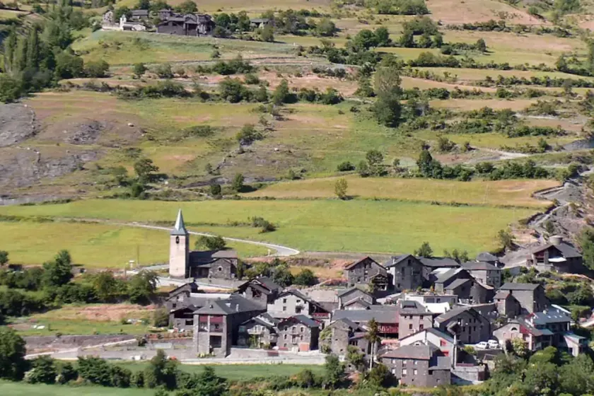 CASA PIRINEO PALLARS ENTSPANNEN HIMMELABENTEUER HUTL-434539 - Image 1