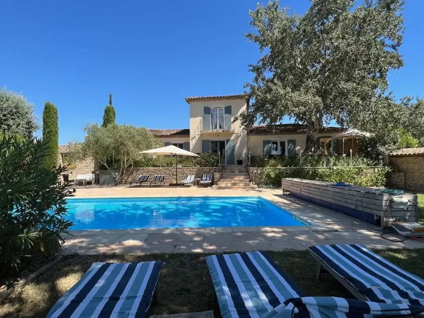 Villa de Charme, à Proximité Immédiate D'uzes et du Pont du Gard - Image 1