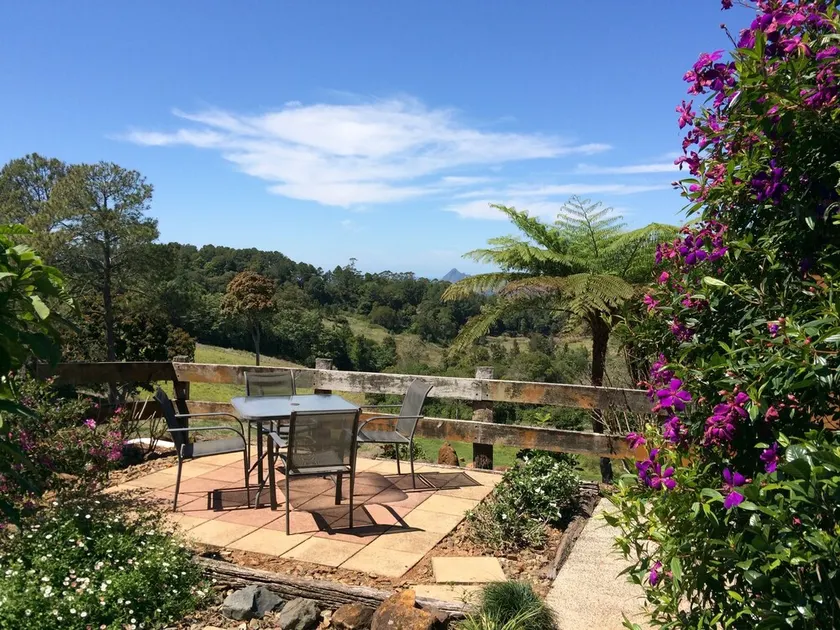 Lavender House Maleny - Image 1