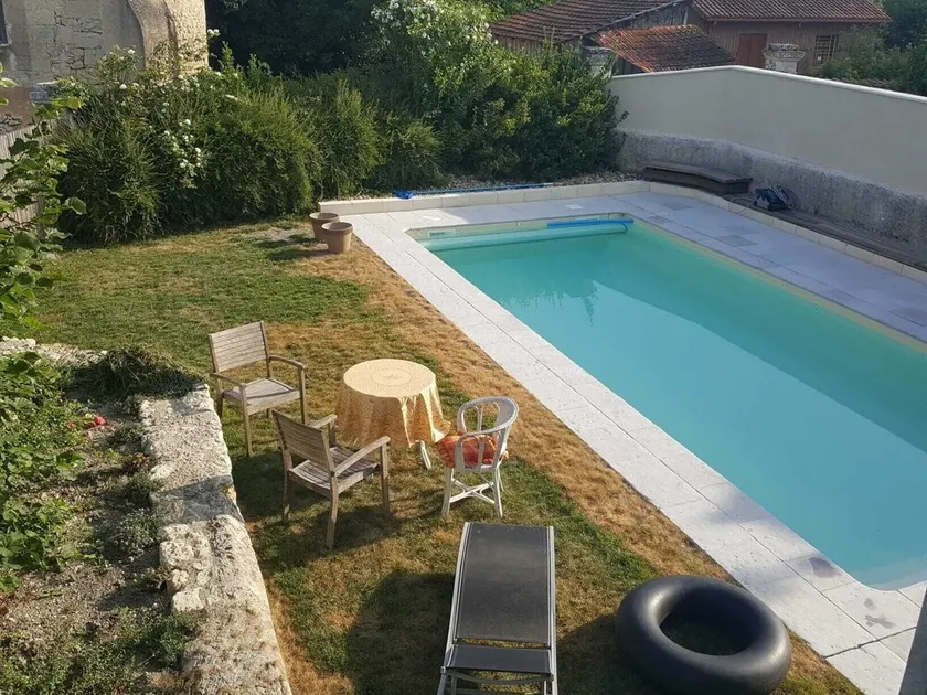 COMPLETE AUTHENTIC QUIET & HEALTHY HOUSE WITH PICINE 10x4m = 100% YOURS - Image 1