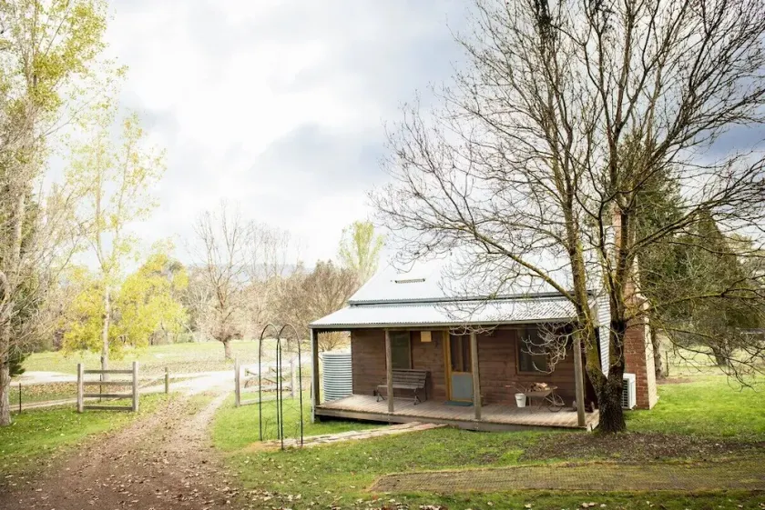 Miners Cottage - Image 1