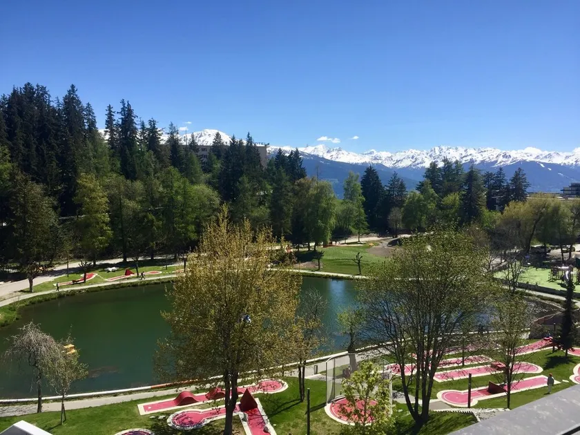 Center town - Private Garage - Access to ski lifts - Image 1