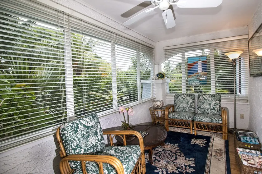 West Palm Beach Home with Cottage, Private & Abgeschieden, Tropical Pool Home - Image 1
