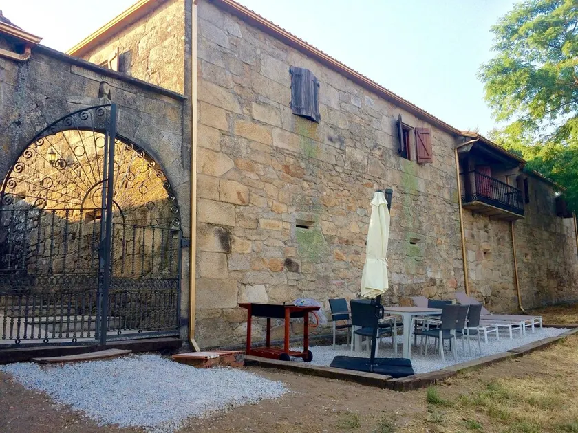 Bed Century XII - Pontevedra (Ribeira Sacra) - Image 1