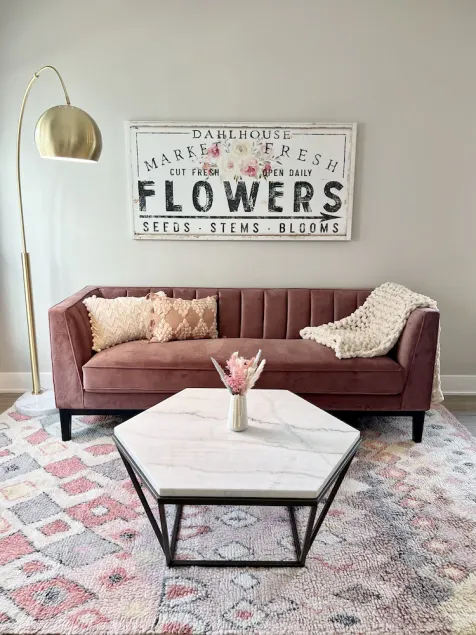 Luxury 3BR/4BA Townhome • Rooftop Deck, Porch • 5 Min to Downtown - Image 1
