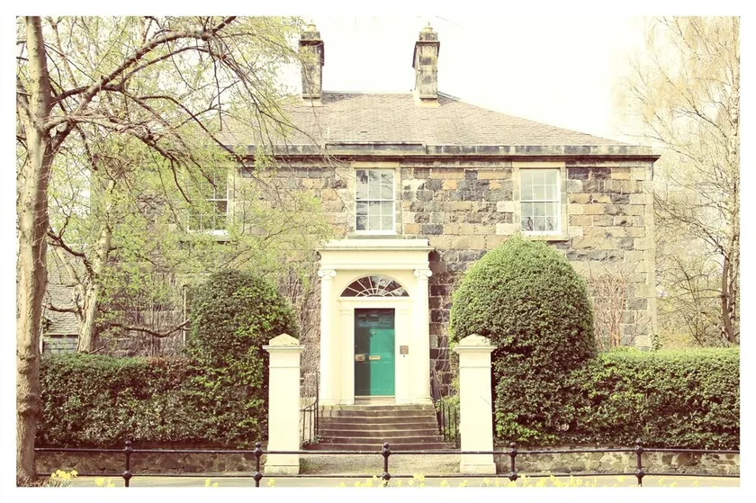 A Georgian Masterpiece Steps from Stirling - Image 1
