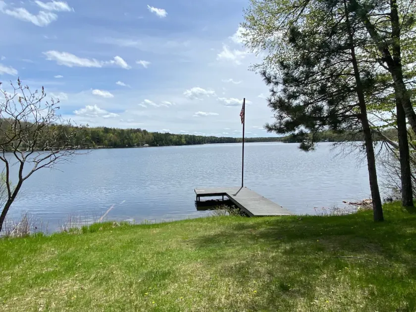 Quiet \"UP NORTH\" Cabin with all the Amenities. 200 a night. - Image 1