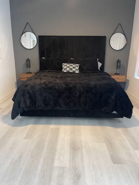 Modern condo in the city.. ten minutes away from Lenox mall and perimeter mall  - Image 1
