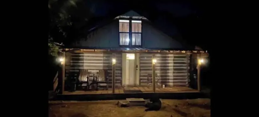 Peoria Hills Cabin. - Image 1
