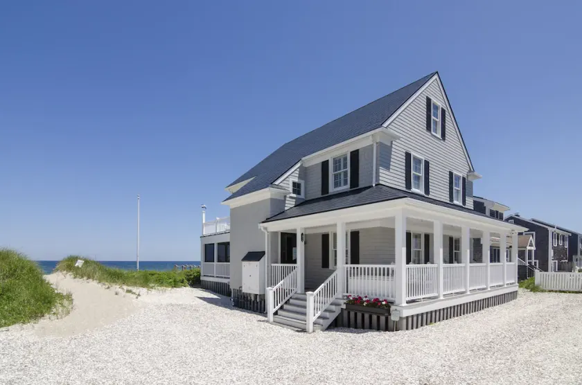 * Nouvellement inscrit * Oceanfront Beach Home - Image 1