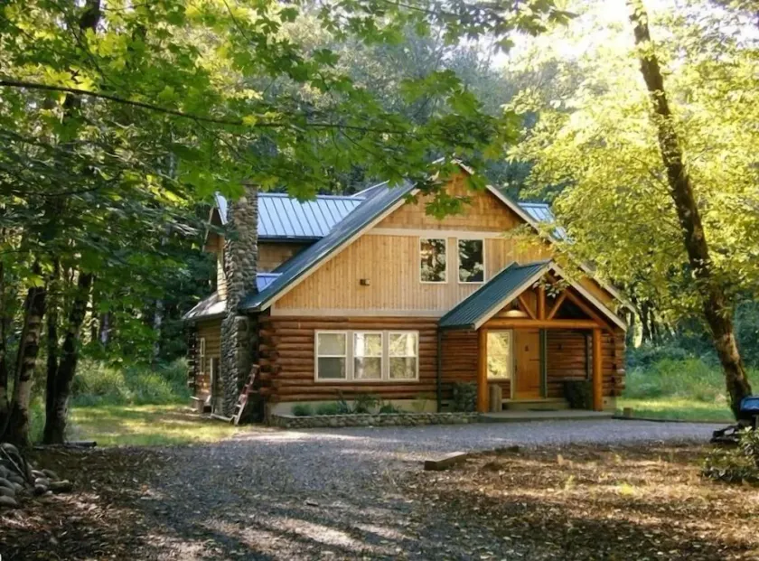 Custom Built Log Home - Image 1