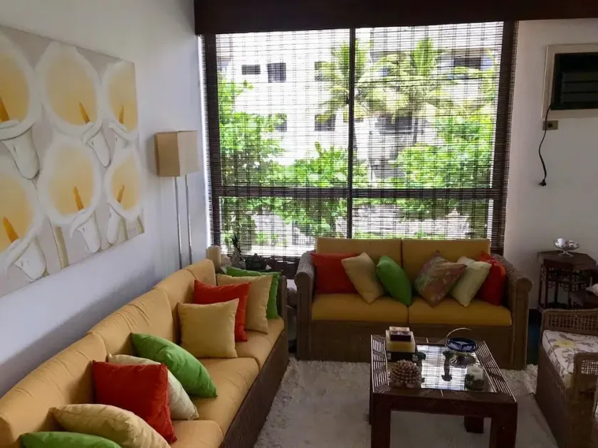 Incredible and spacious family apartment in Enseada one block from the beach - Image 1