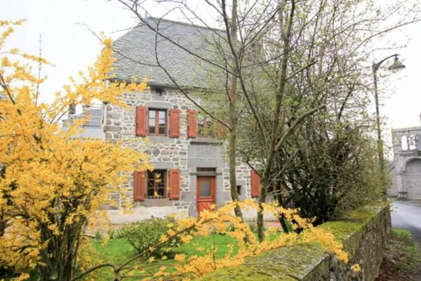 THE COTTAGE GARABIT CANTAL AUBRAC  - Image 1