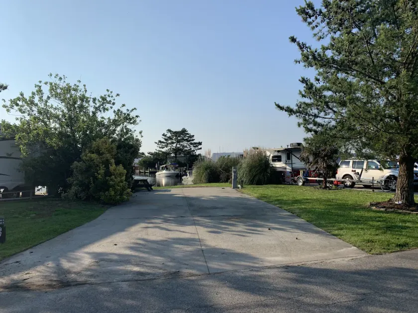 Waterfront RV Lot in Surfside Resort - Image 1