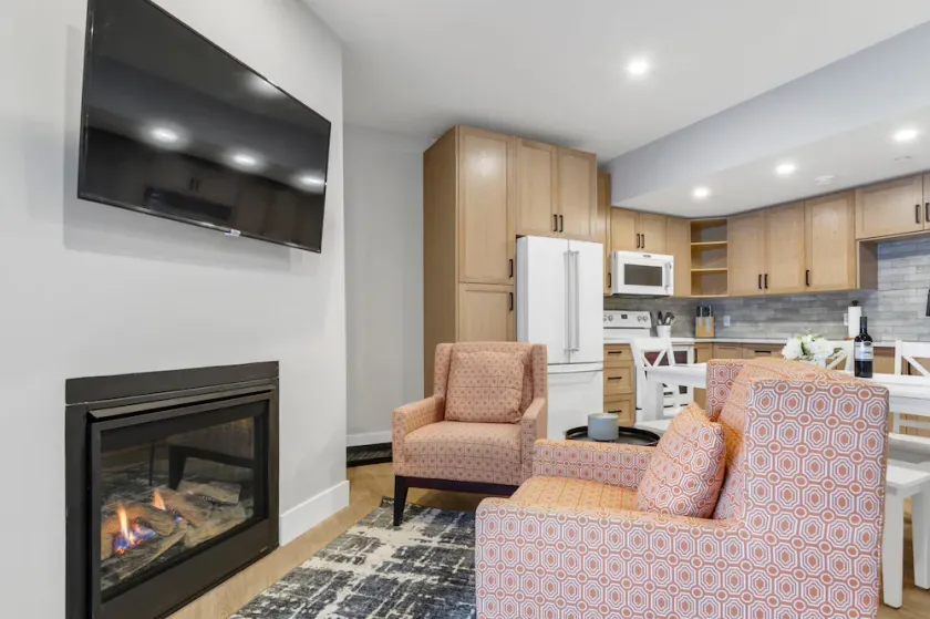 Switchback Chalet Suite - Image 1