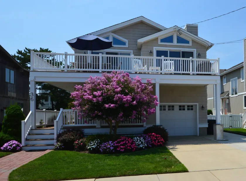 Avalon - 1 kvarter till stranden med privat pool - Image 1
