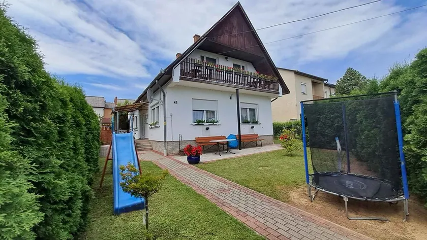 Holiday apartment child-friendly with WiFi - Image 1