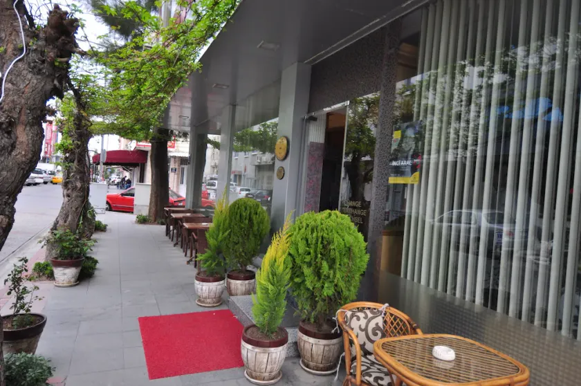Mini Hotel - Image 1