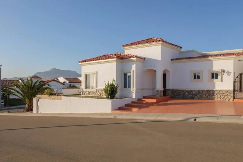 Experience the best of Baja California from our plush 3BR seaside home in picturesque Rosarito. Accommodating up to 12 guests, this treasure offers grand ocean views, modern amenities, and a prime location just steps away from Valle de Guadalupe - Image 1