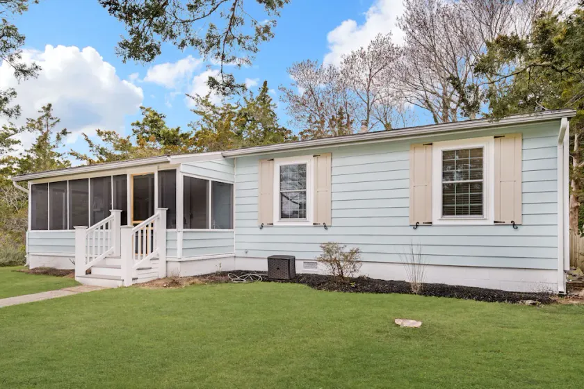 The Miss Scarlett Cottage Located in West Cape May, New Jersey - Image 1