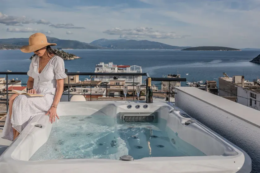 Noma Suites Tolo - Image 1