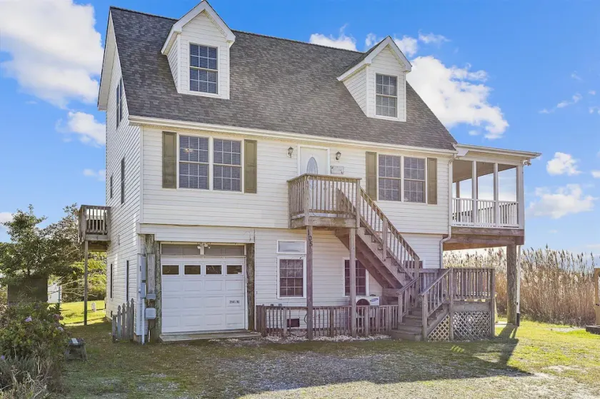 Dog Friendly in Broadkill Beach. Enjoy the Short Walk to the Bay!! - Image 1