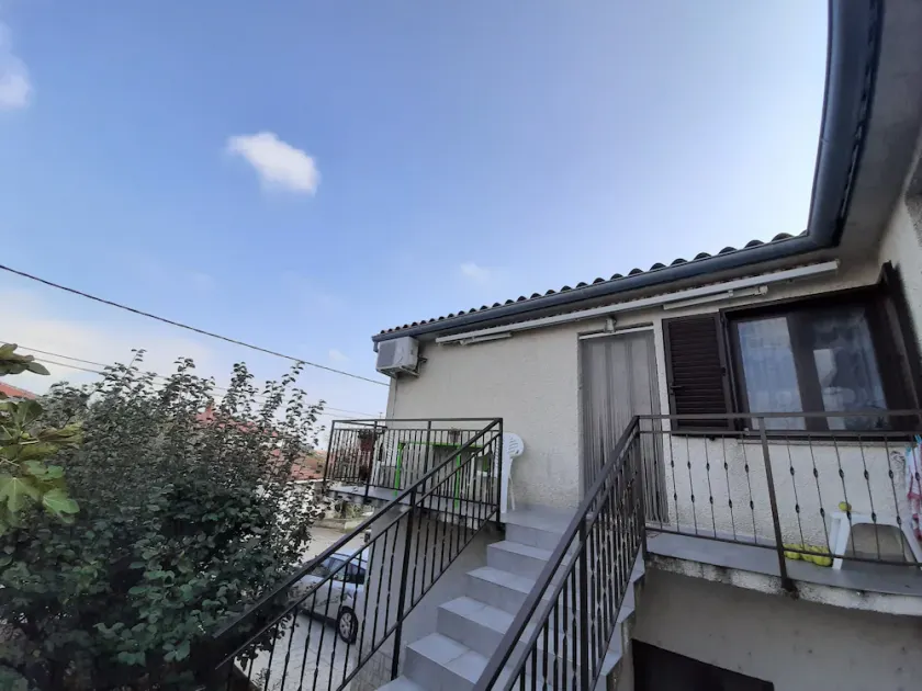 Country house for a holiday - Image 1