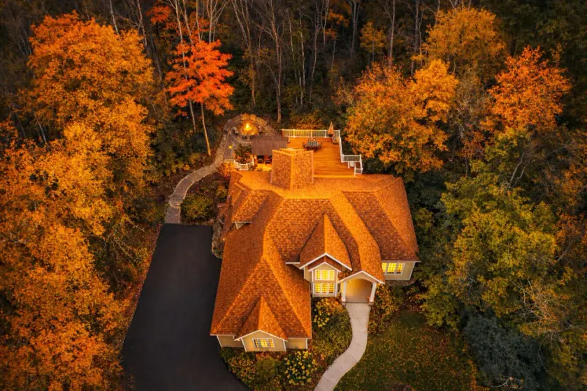 Stunning custom built country home with the ultimate game room! - Image 1