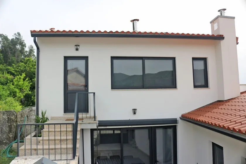 House in Gerês for 2 people with fireplace - Image 1
