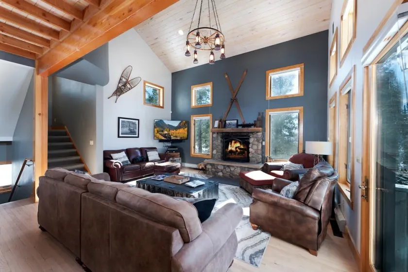 Luxury Home on Creek - Billardtisch / Whirlpool / Feuerstelle / Kinderspielzimmer - Image 1