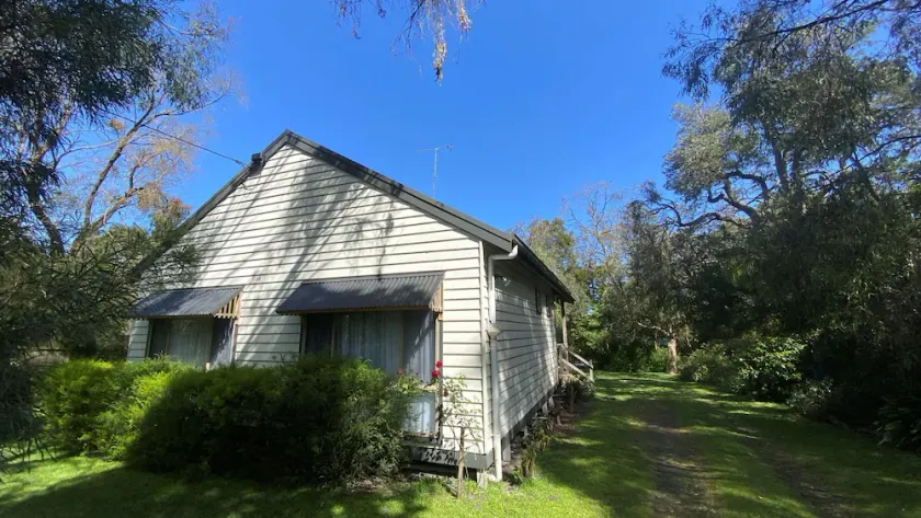 Anembo Cottage Inverloch - Image 1