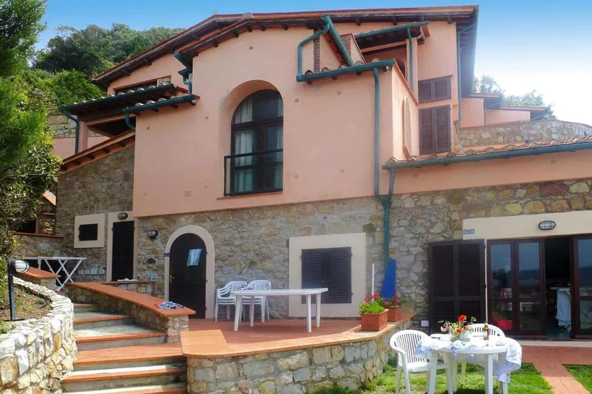 Quinta holiday residence in Rio nell'Elba - Image 1