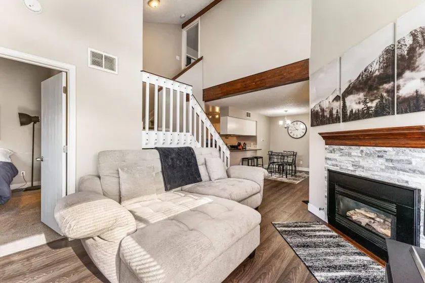 Perfect Location! Private Condo Near Sloan's Lake - Image 1