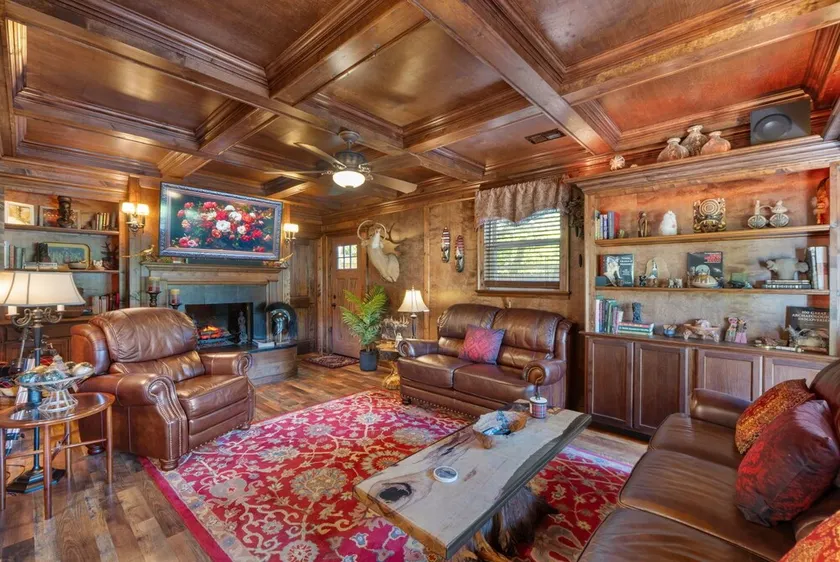 Sleeps 6 with Garden/Bar - Image 1