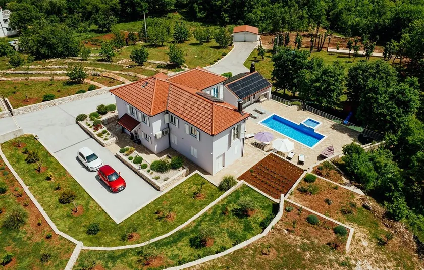 Nice Home In Poljica Imotska - Image 1