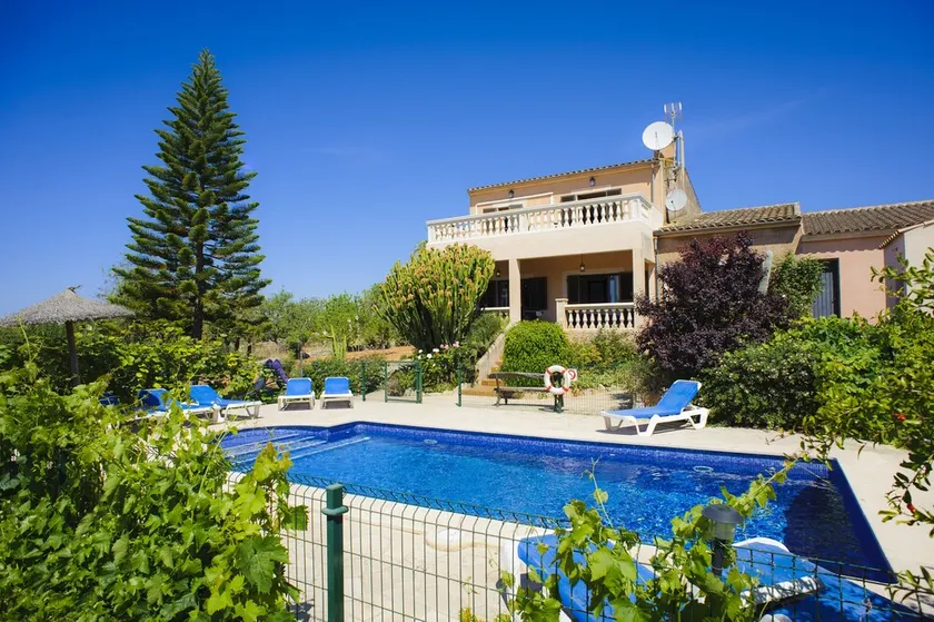 Die Finca Liegt Außerhalb von Cas Concos Inmitten der Natur, Südosten Mallorca - Image 1