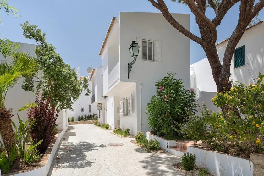 Villa Leeroy - Image 1